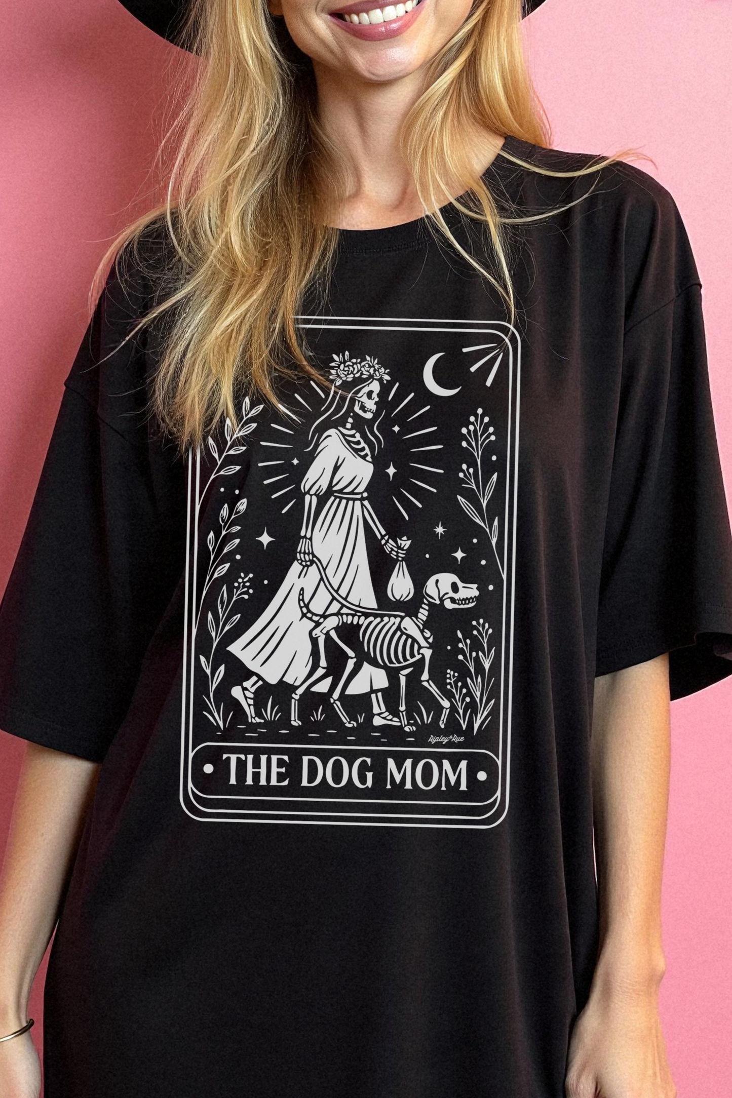 The Dog Mom Tarot Card T-shirt