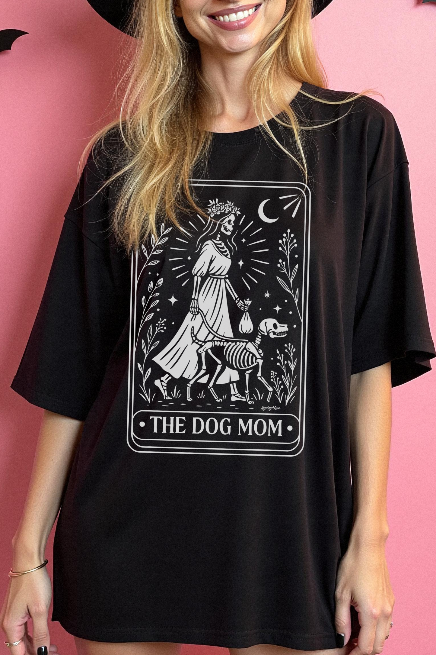 The Dog Mom Tarot Card T-shirt